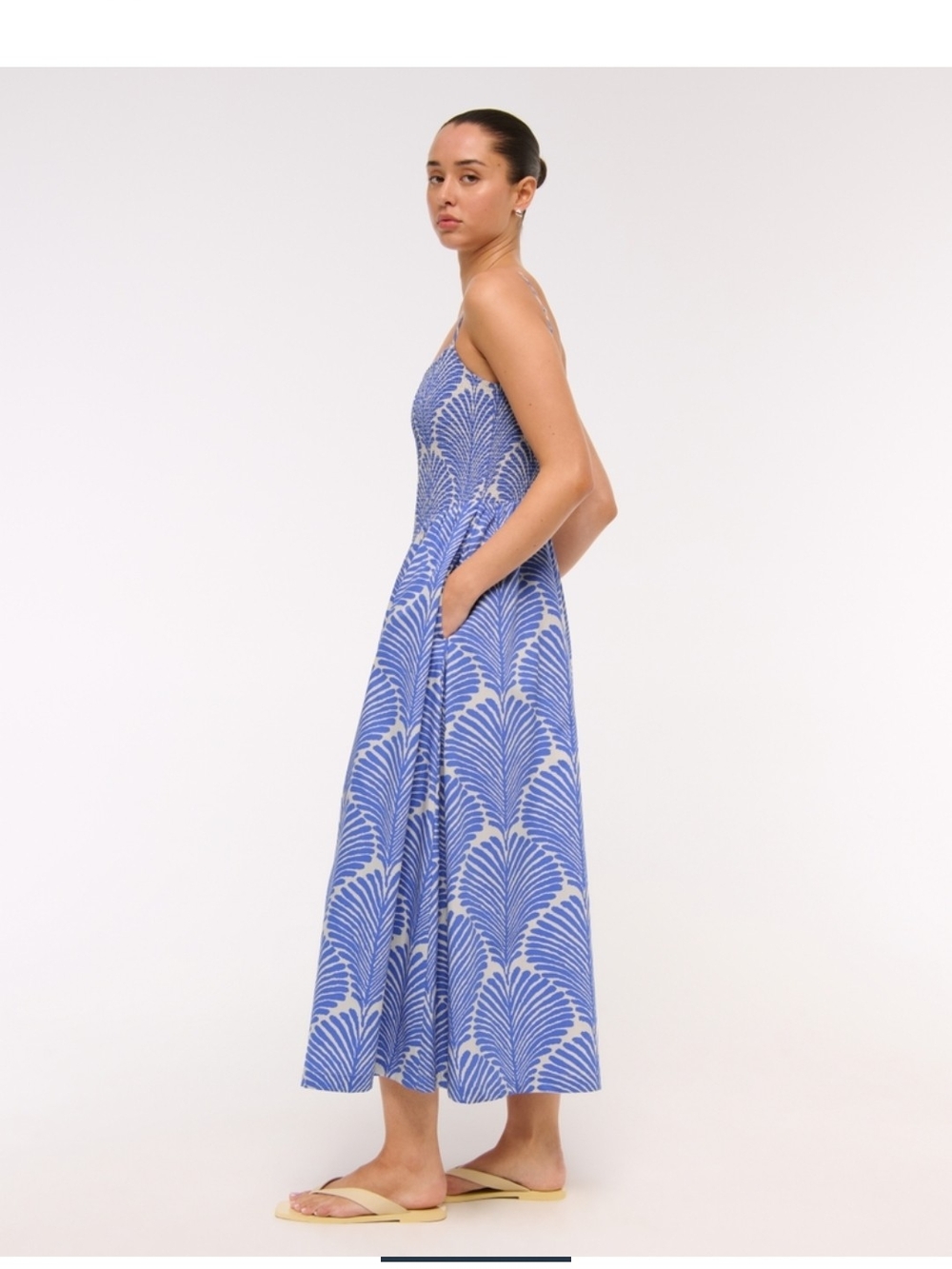 Abercrombie & Fitch Blue and White Smocked Sundress - Picture 6 of 7